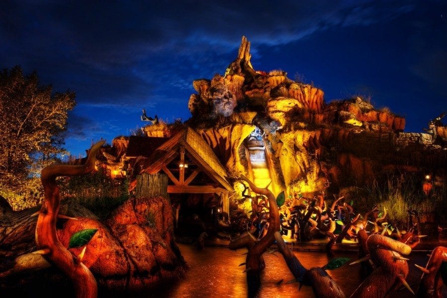 Splash Mountain Splash Mountain at night