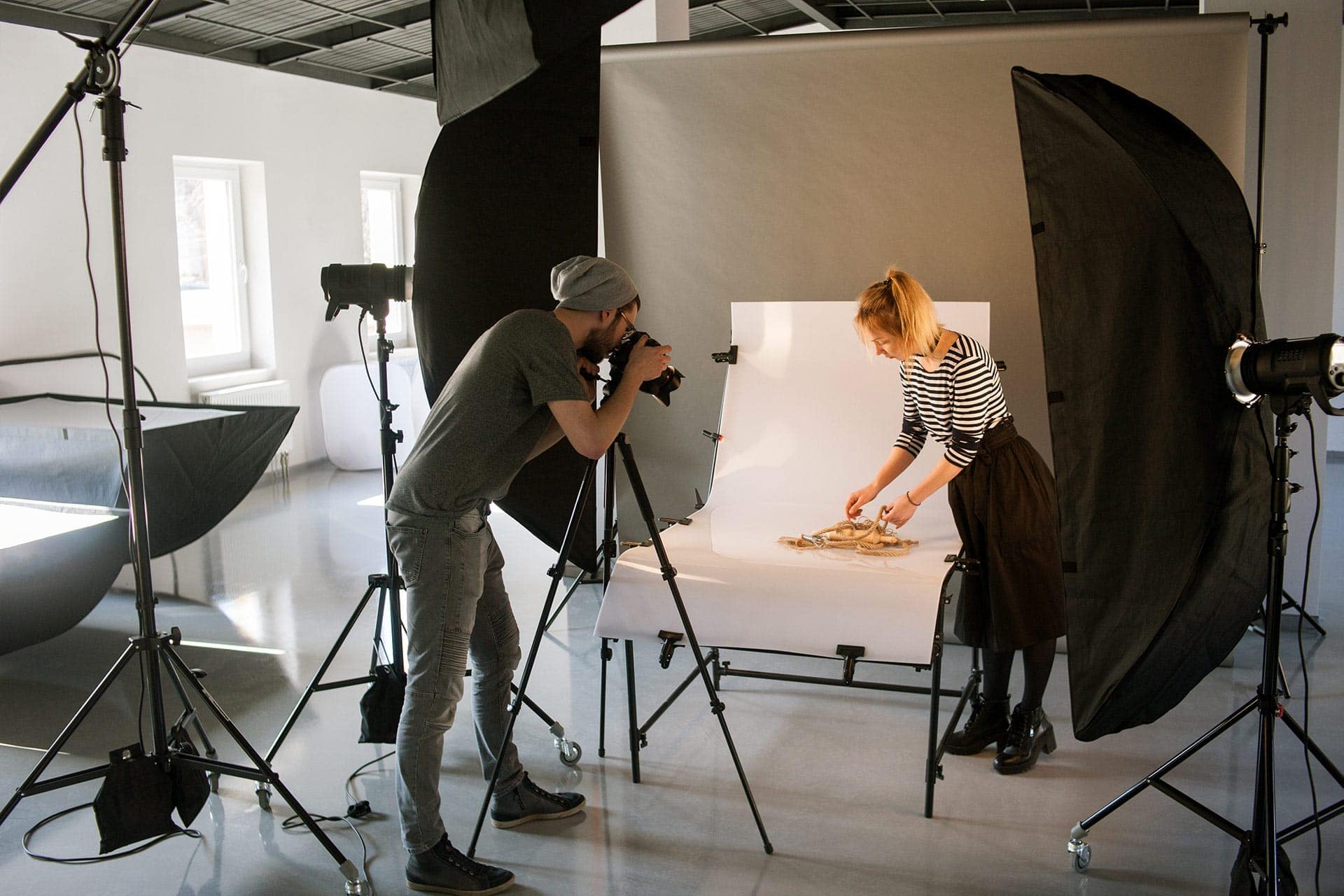 Off camera flash in studio