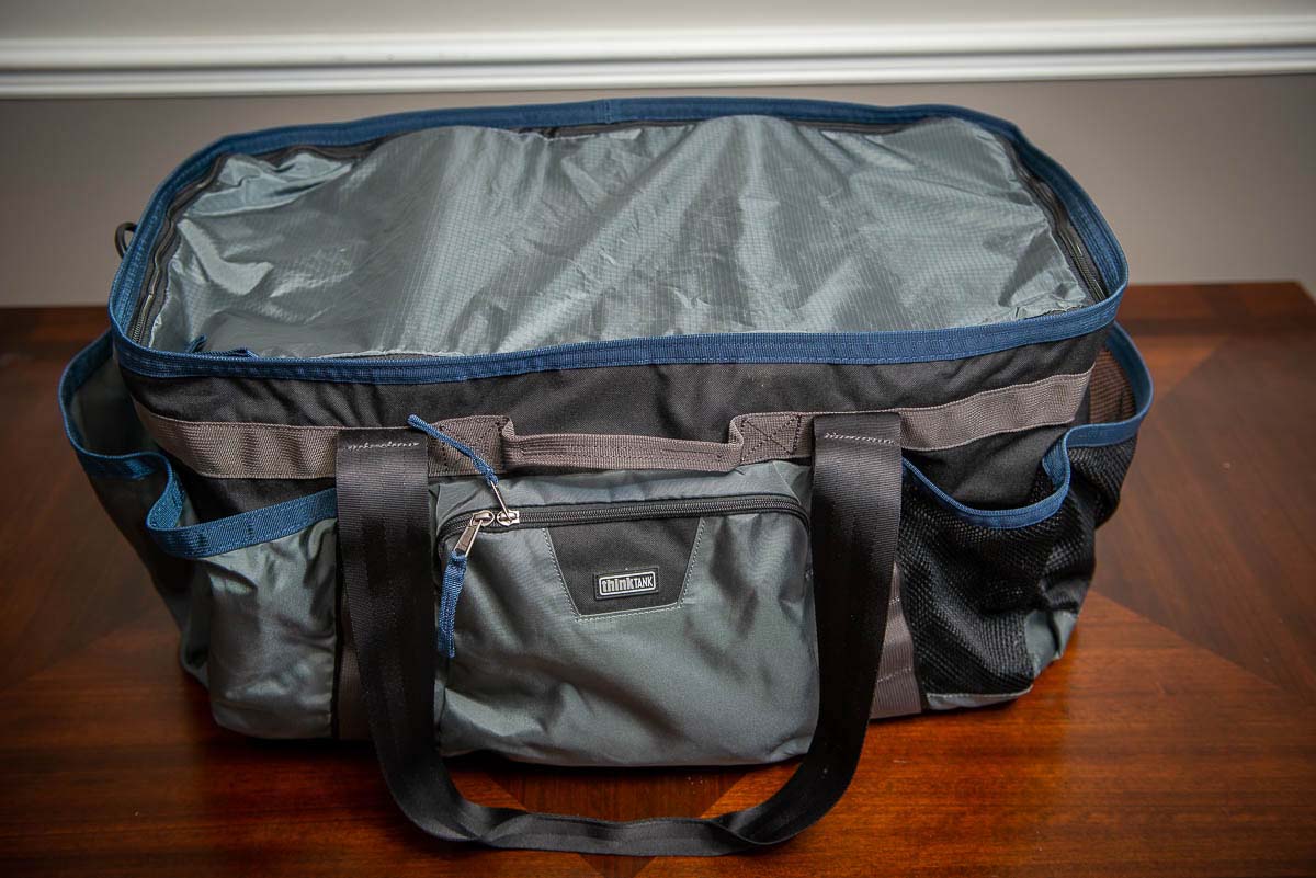 Think Tank Freeway Longhaul 75 Review-Zippered Top Cover